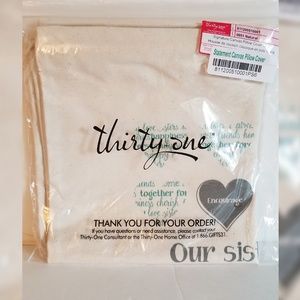 NWT Thirty-One Statement Canvas Pillow Cover